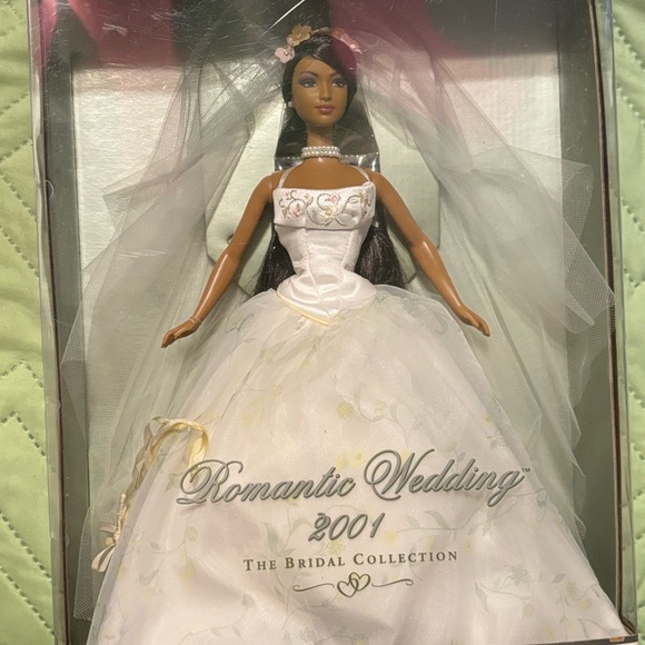 Barbie Romantic Wedding 2001 African American Brand new NRFB $80 - Picture 3 of 4